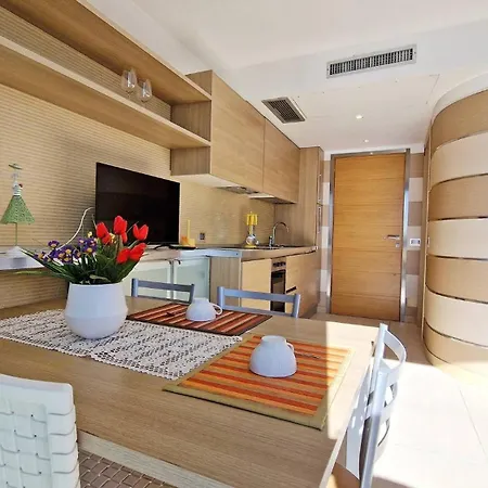 Apartment Attico Vista Mare Le Vele By Salento Affitti *