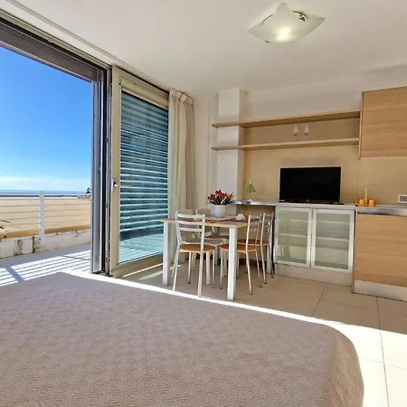 Attico Vista Mare Le Vele By Salento Affitti Apartment
